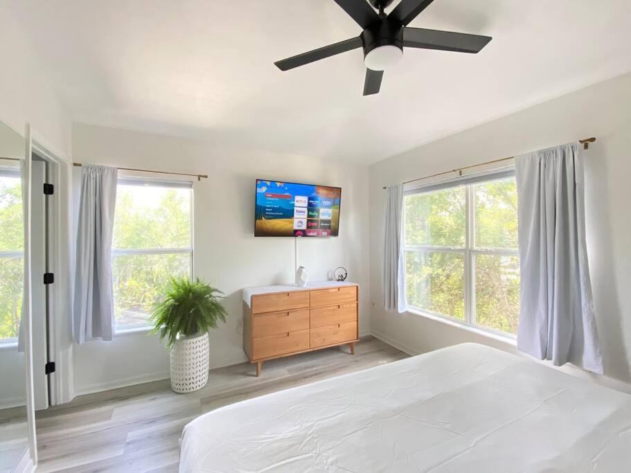 Sanctuary Gainesville Bright 2 Bedroom King Condo Exterior foto